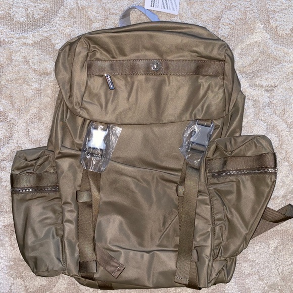 Lululemon wunderlust backpack - Picture 5 of 8